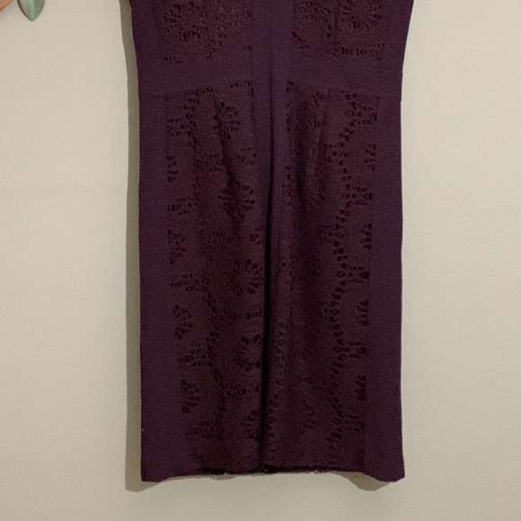 Ellen Tracy Eggplant Purple Crochet Lace Fully Lined Dress Size 8 - Picture 7 of 8